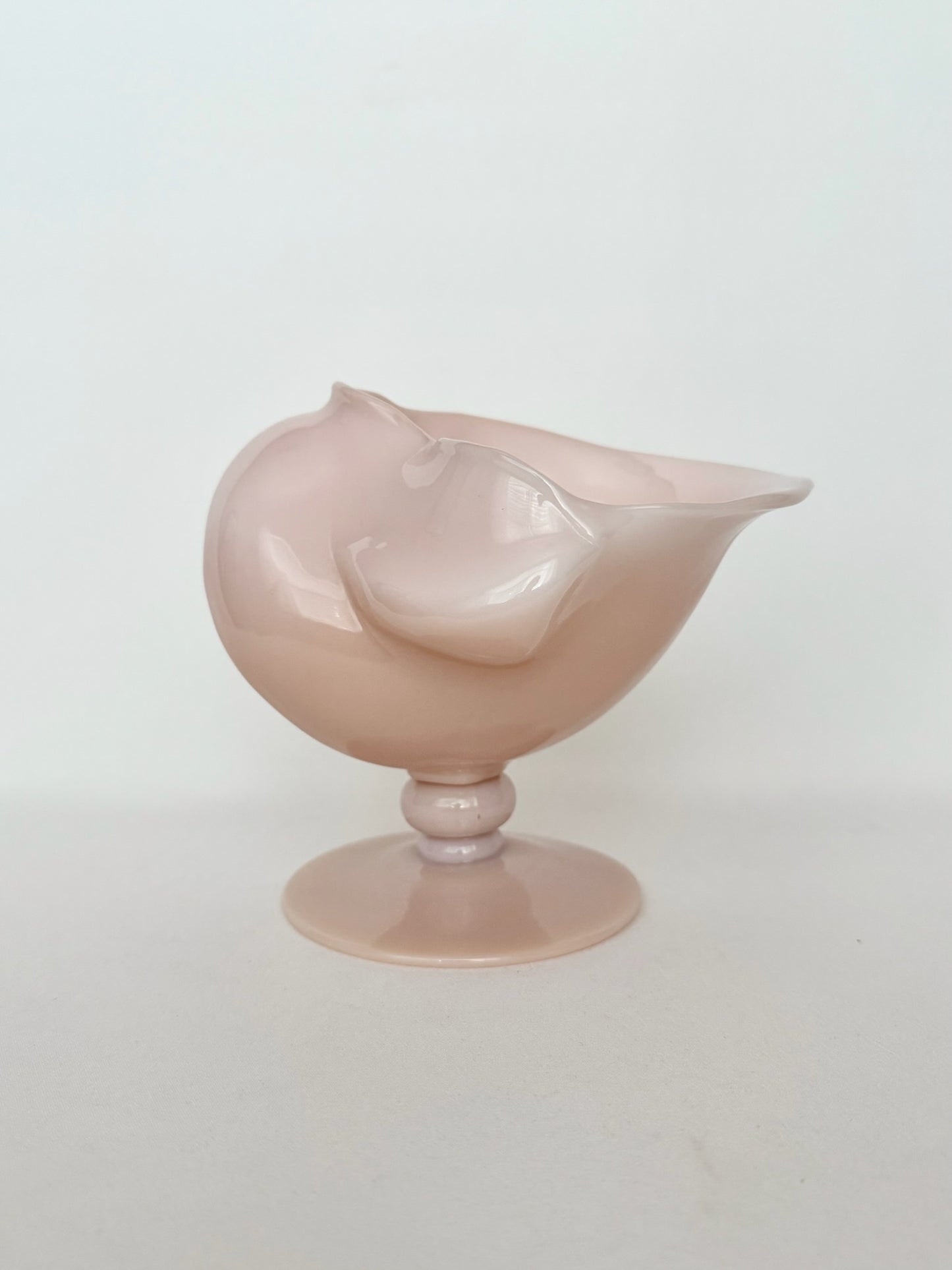 Cordelia Shell Vessel